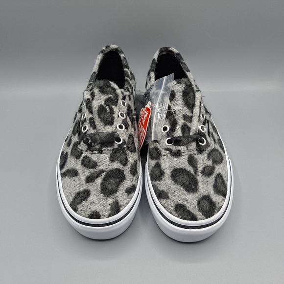New Vans Authentic Platform 2.0 Fuzzy Snow Leopard Faux Fur True White Women 5.5 - Picture 6 of 11
